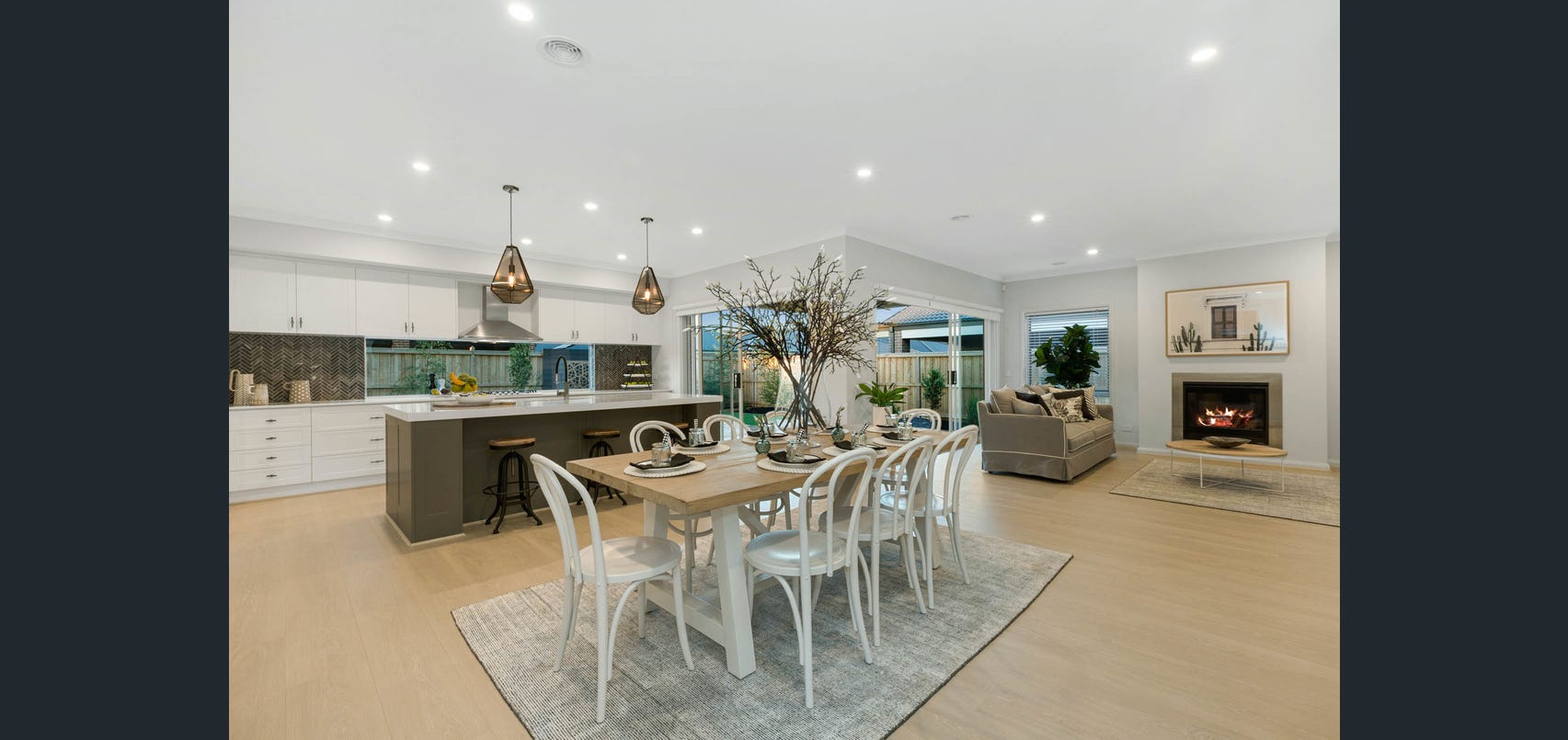 cypress-31-livingroom